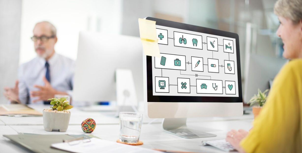 6 Strategies for Successful Implementation of PharmCRM Software